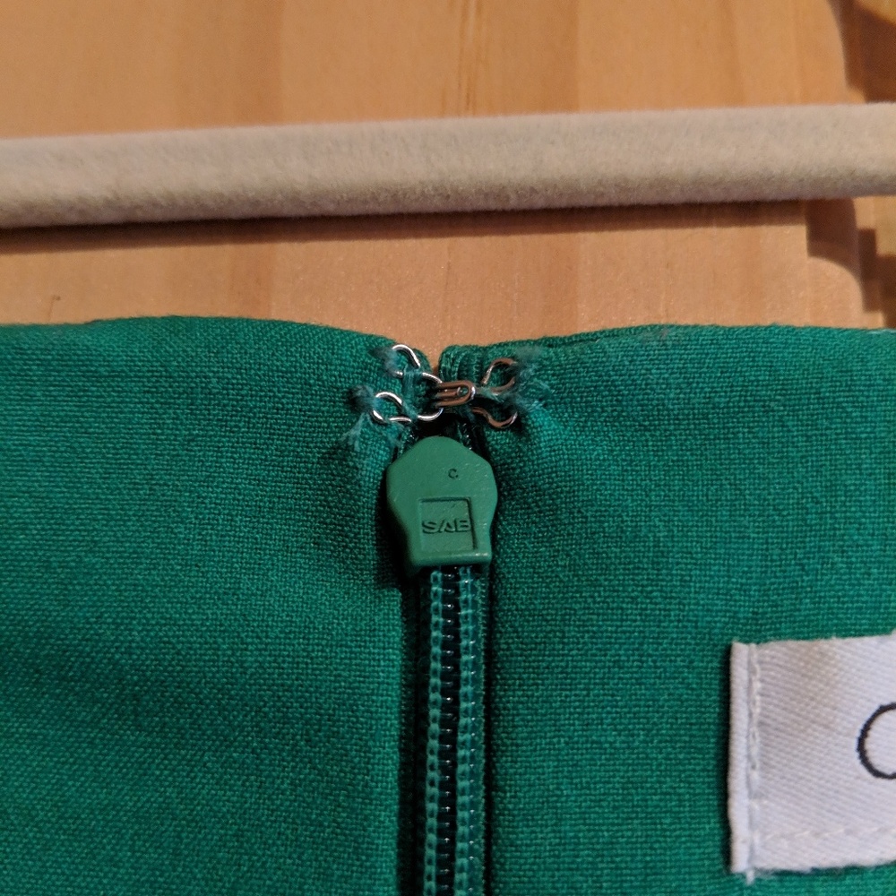 LIKE NEW Calvin Klein A-line emerald green dress - Picture 6 of 8